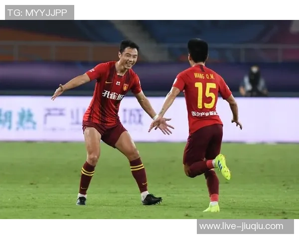 上港与华夏幸福精彩对决直播全程回顾与赛后分析 上港与华夏幸福精彩对决直播全程回顾与赛后分析