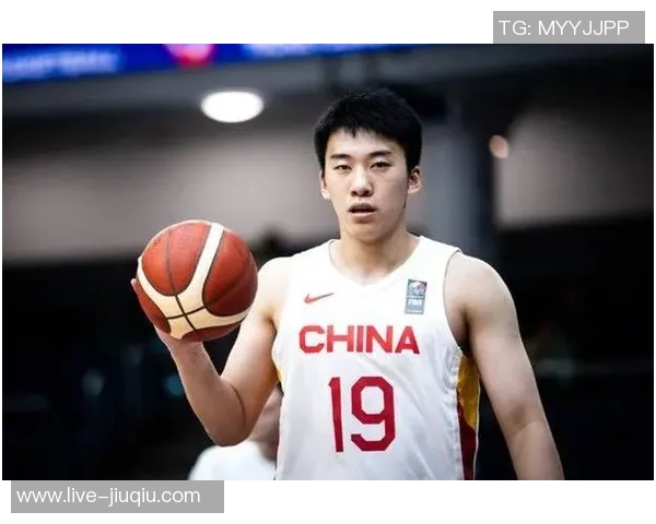 周琦在国际篮球舞台上的崛起与挑战：从青年才俊到国家队核心的成长历程