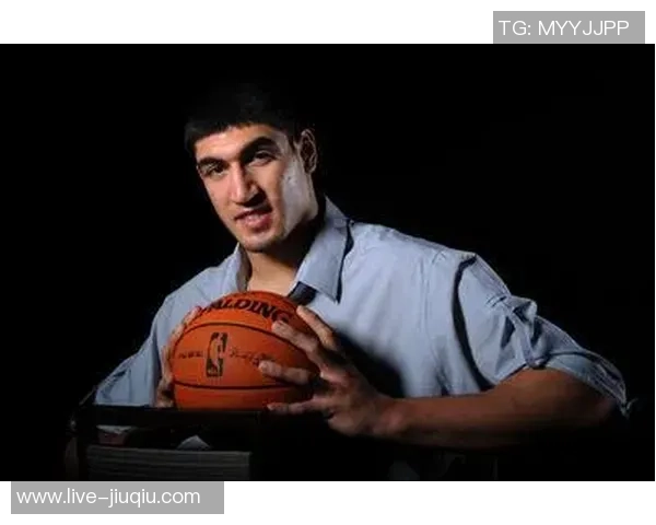 坎特的篮球之路：从天才少年到NBA传奇的奋斗历程与心路历程